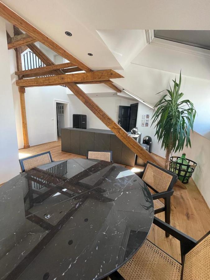 Split Rooftop Loft Exterior photo