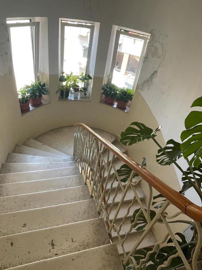 Split Rooftop Loft Exterior photo